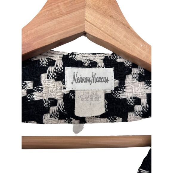 Neiman Marcus Black White Twead Silk Button Front Blazer Size 6 Classic - Picture 5 of 12